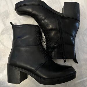 Vagabond Boots